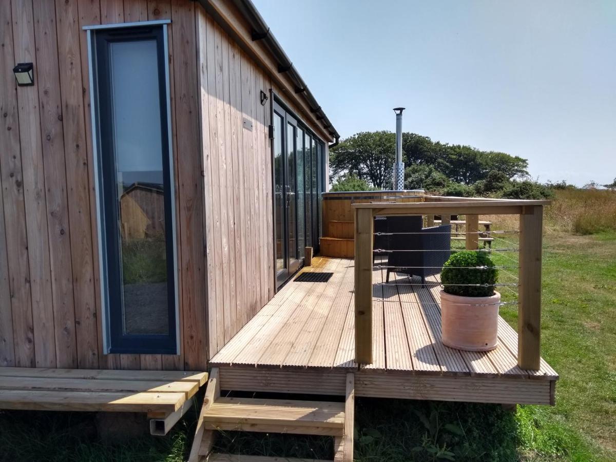 Cleeves Cabins Arran Luxury Lodge With Hot Tub Dalry (North Ayrshire) Exterior foto